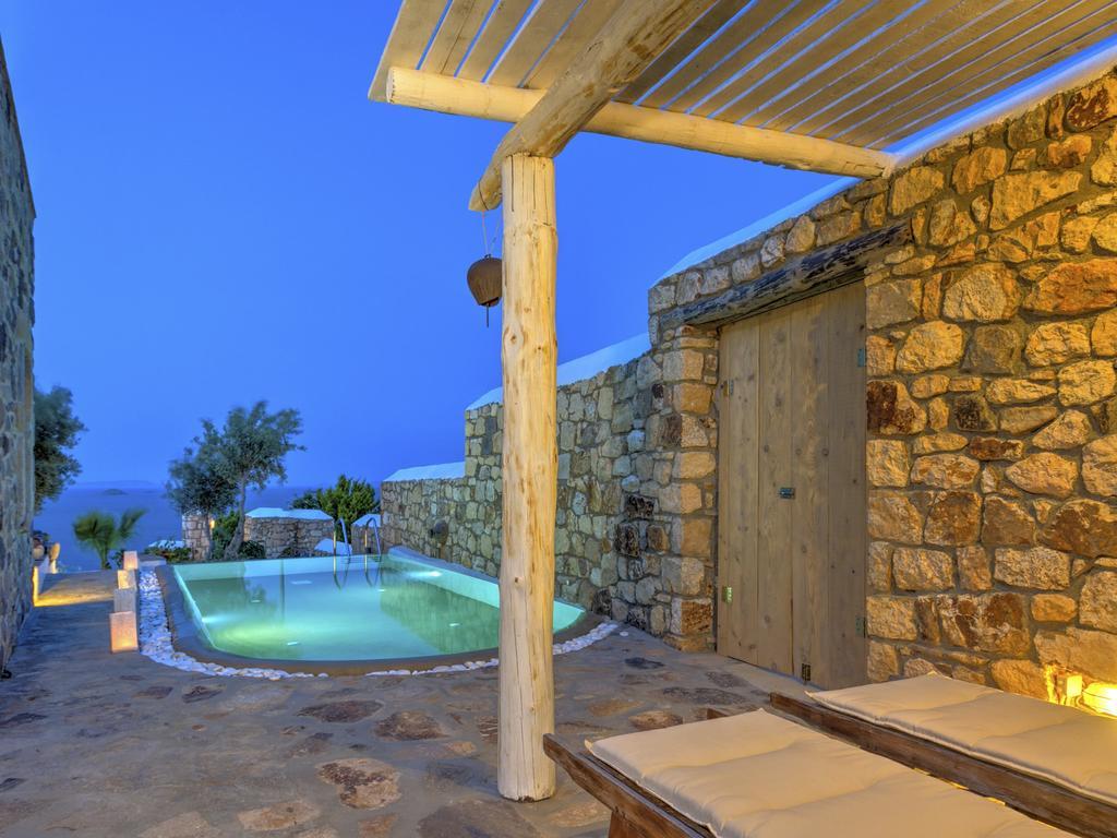 Eirini Luxury Hotel Villas Γροίκος Δωμάτιο φωτογραφία